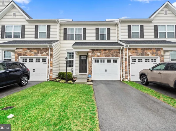 420 Sweet Bay Ln, Norristown, PA 19403