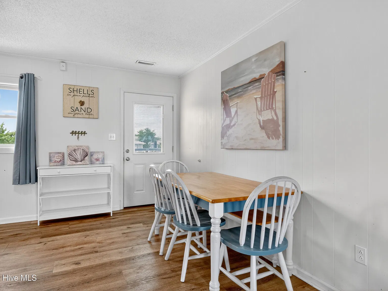 Studio, 1369 sqft, $2,000 — Photo 4