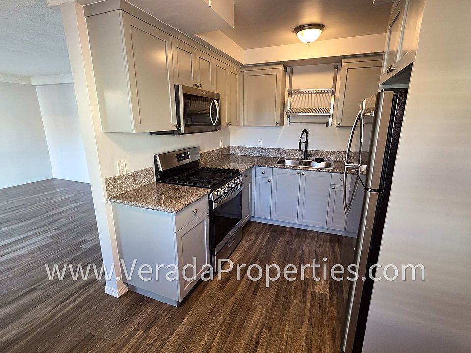 1st image of 4155 Central Ave