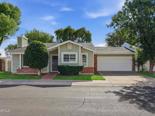 17215 N 2ND Place, Phoenix, AZ 85022