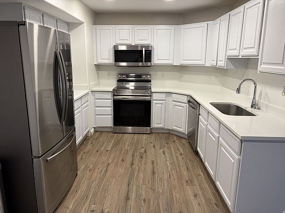 4th image of 8228 N Cedar Springs Rd APT 5