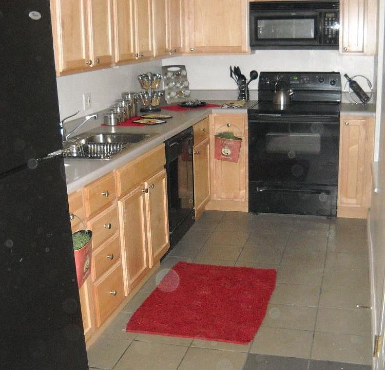 1st image of 5391 Pershing Ave APT B