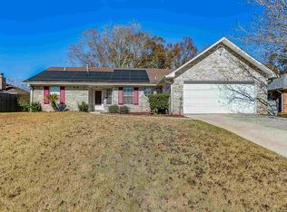 2560 Southern Oaks Dr, Cantonment, FL 32533
