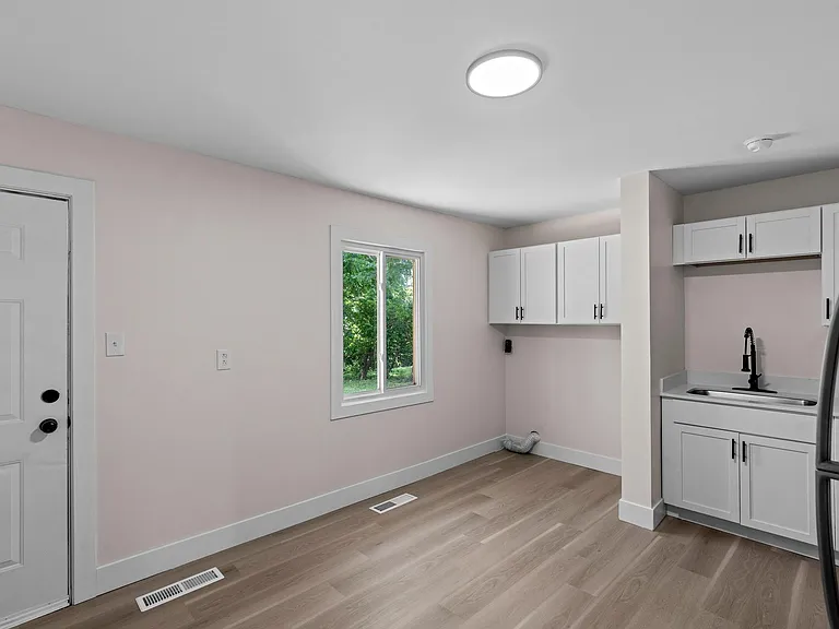 3722 Ark Ave — Photo 12