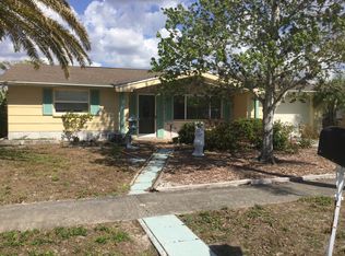 1138 Chancellor Dr, Holiday, FL 34690