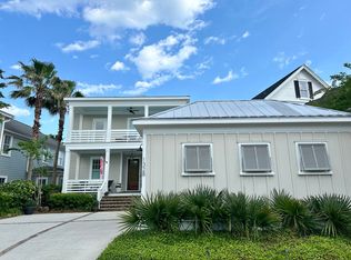 1328 Penshell Pl, Mount Pleasant, SC 29464