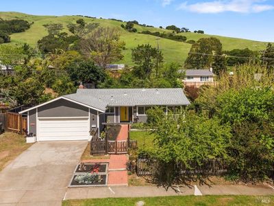 2566 Center Road, Novato, CA, 94947