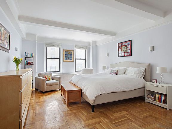 4th image of 313 W 86th St #6C