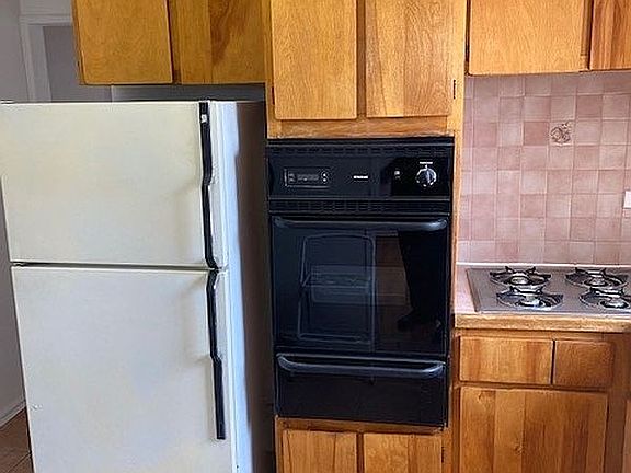 3rd image of 1271 51st St Unit 3S
