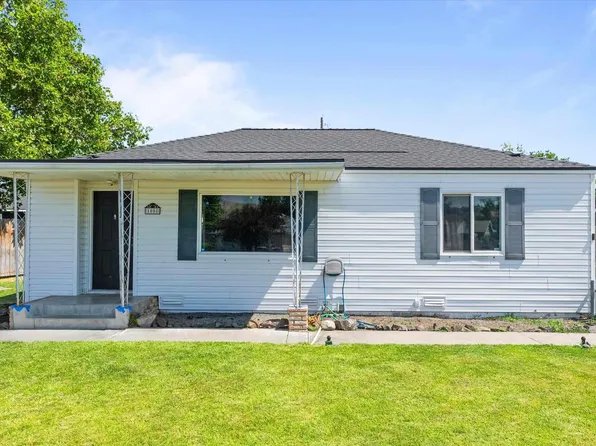 1008 Adams St, Richland, WA 99352
