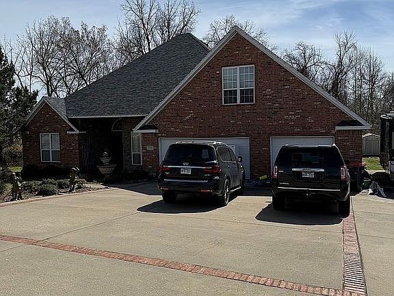 4th image of 2983 Wagon Wheel Rd