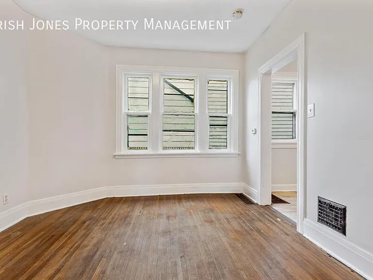 104 Grote St #LOWER REAR — Photo 5