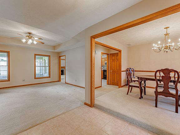 5th image of 11825 Breckenridge Dr