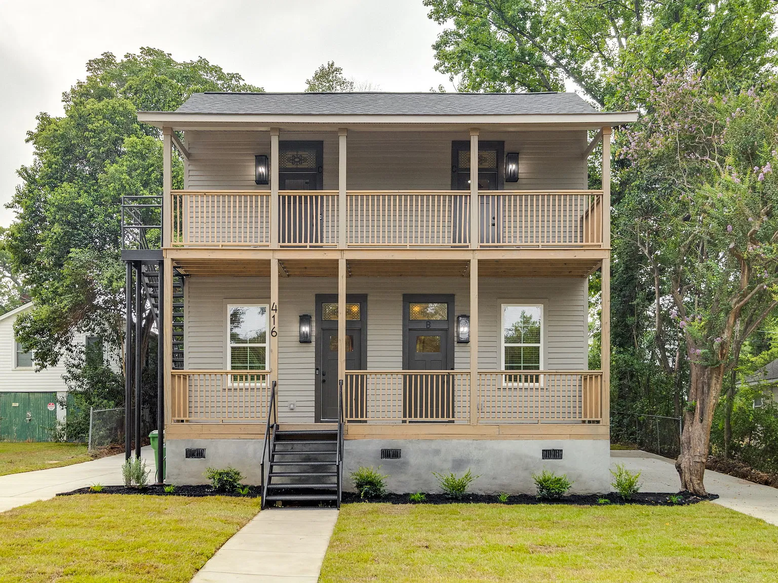 3 bed, $3,075 — Photo 2