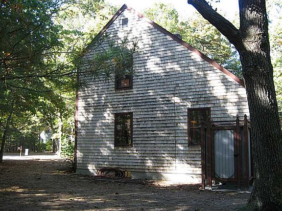 4th image of 92 Shepherd Dr