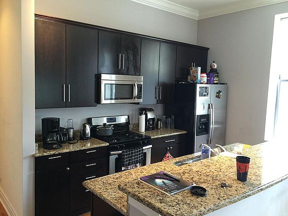 5th image of 1135 W Chicago Ave #3W