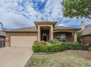 11801 Basilwood Dr, Fort Worth, TX 76244