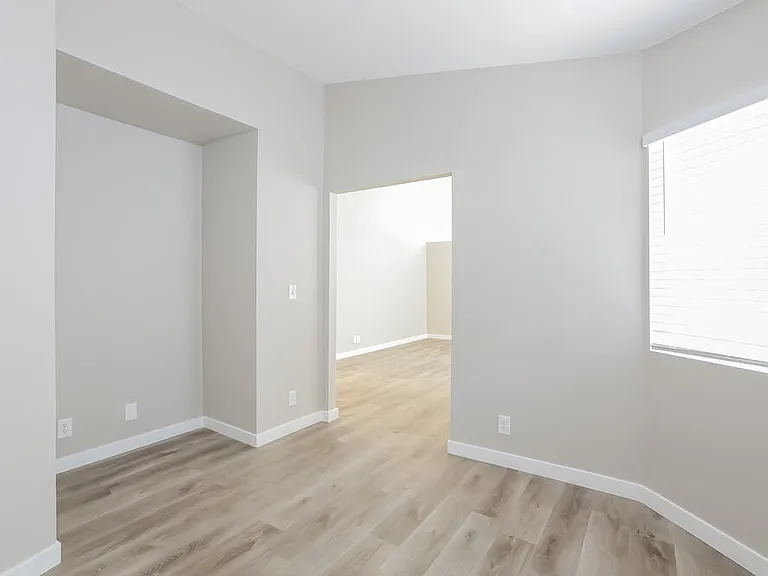 8253 Ten Gallon Ct — Photo 13