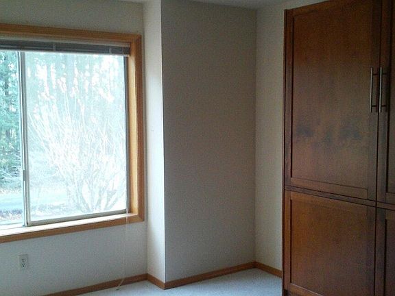 4th bedroom upstairs with Murphy Bed