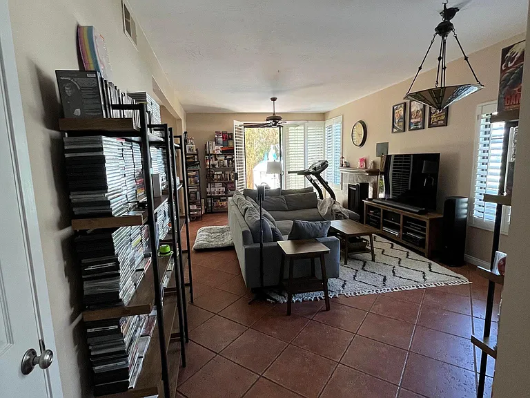 3503 Voyager Cir — Photo 5