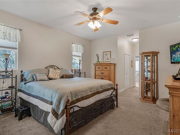 5th image of 5964 N Flagstaff Ave
