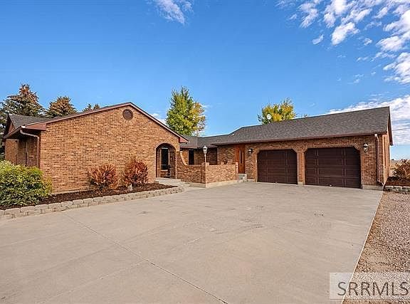 2nd image of 2850 W 1600 S