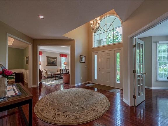 4th image of 9730 Weathertop Ln