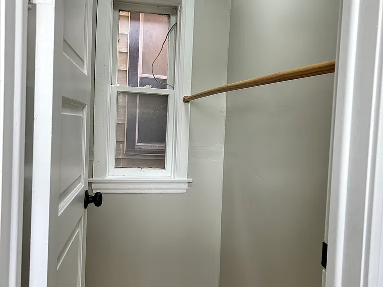 3639 W Wolfram St #1 — Photo 3