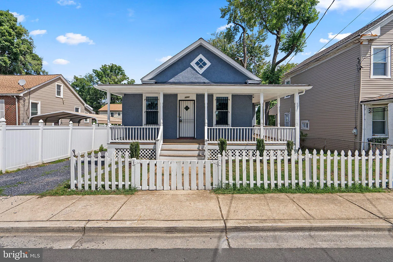 5942 Addison Rd photo 1