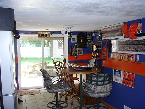 Game room
