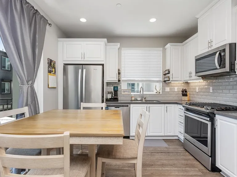2601 Cranston Dr #712 — Photo 16
