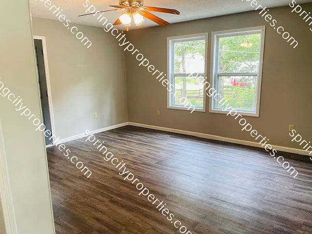 505 W Carman Rd — Photo 20