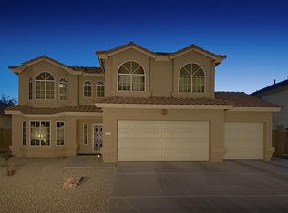 892 S Gardner Dr, Chandler, AZ 85224