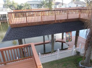 1236 Sailfish St, Bayou Vista, TX 77563
