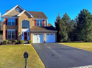 121 Stony Brook Rd, Fishkill, NY 12524