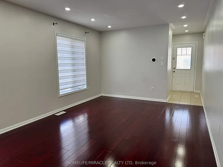 29 Lathbury St — Photo 8