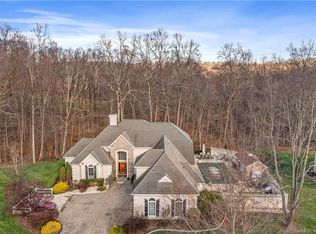 415 Bluff View Dr, Guilford, CT 06437