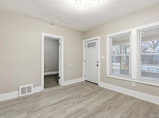 6433 Globe St, Detroit, MI 48238