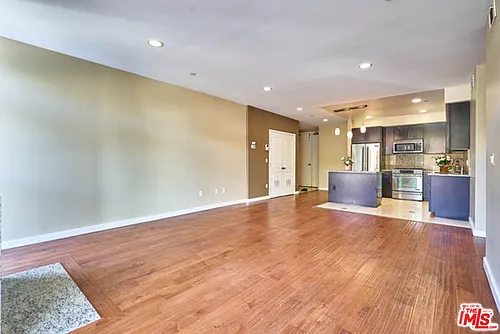 401 N Serrano Ave #105 Photo 1