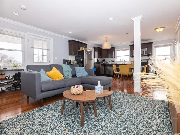 255 Waterman St #4, Providence, RI 02906