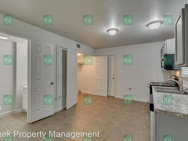 4930 Flamingo Rd #4930 — Photo 9