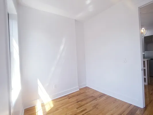 Rented by Corcoran | media 25