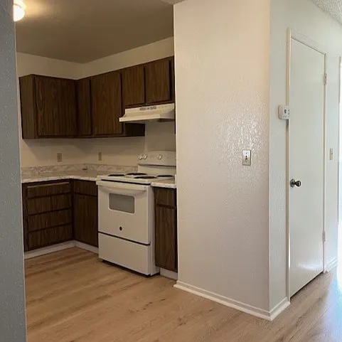 5525 Capistrano Ave #42 — Photo 4