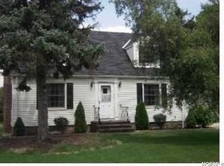 14170 Old Pleasant Valley Rd, Middleburg Hts, OH 44130