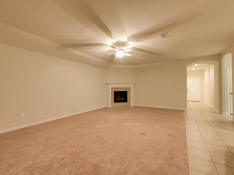 6812 Lighthouse Ln — Photo 5