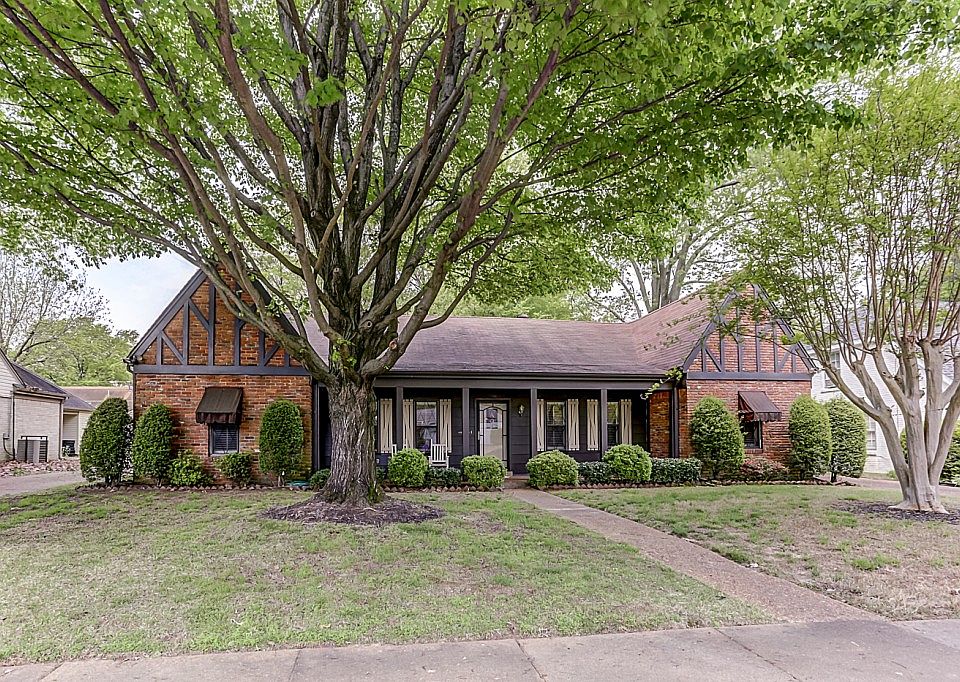 1st image of 3221 Spencer Dr