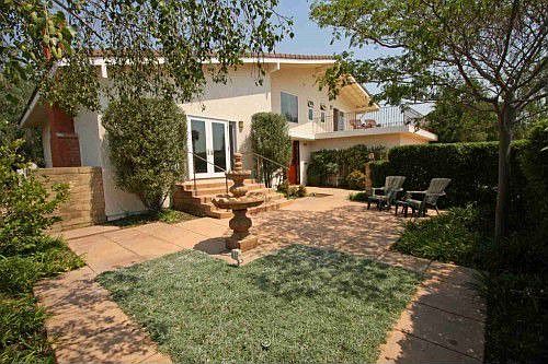 2nd image of 425 E Calle Higuera