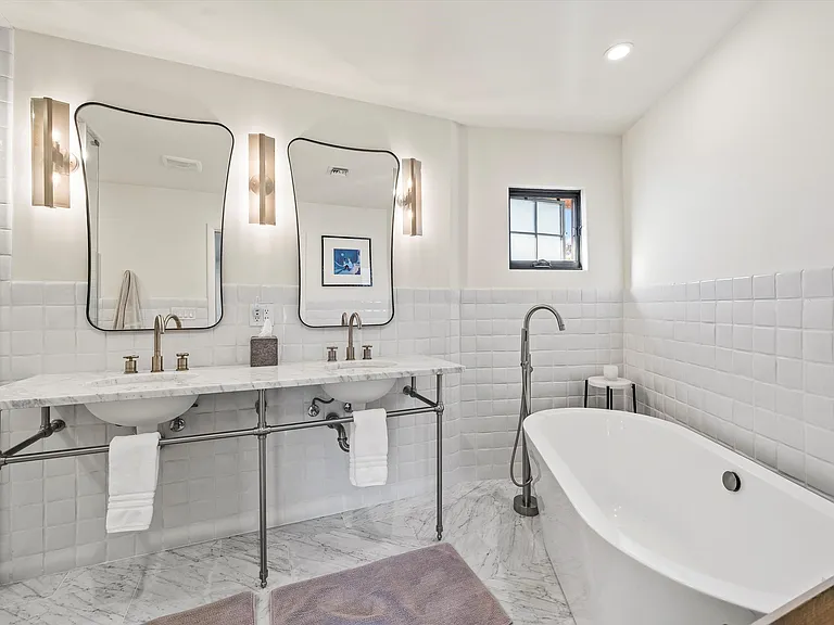 2640 E Camino La Zorrela — Photo 21