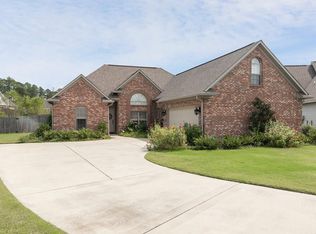 1706 Rhetts Dr, Oxford, MS 38655