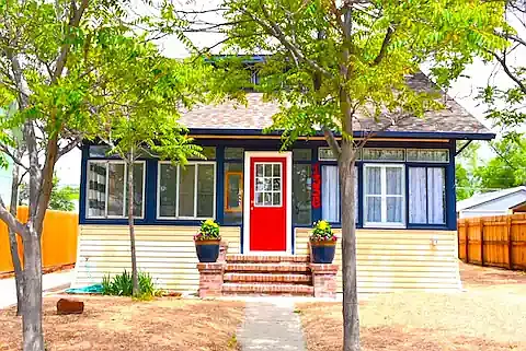 1336 White Ave #A Photo 1